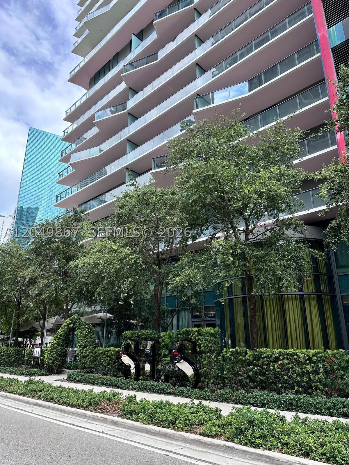 1300 S Miami Ave #1605, Miami FL 33130