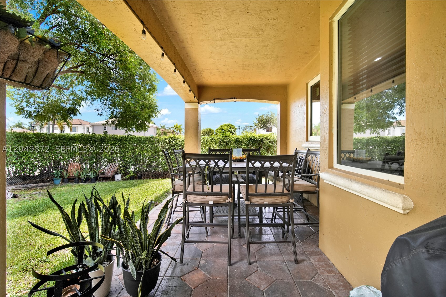 20765 SW 89th Ave, Cutler Bay FL 33189