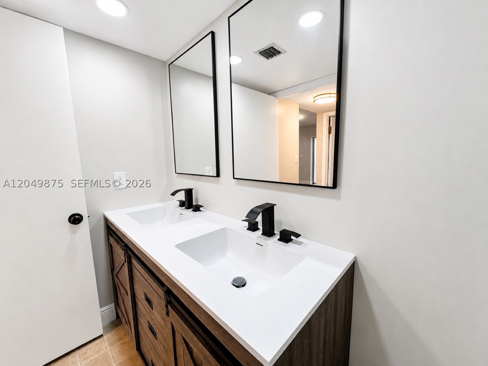 5612 Rock Island Rd #144, Tamarac FL 33319