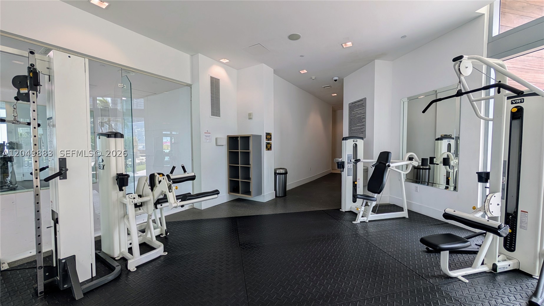 350 S Miami Ave #704, Miami FL 33130