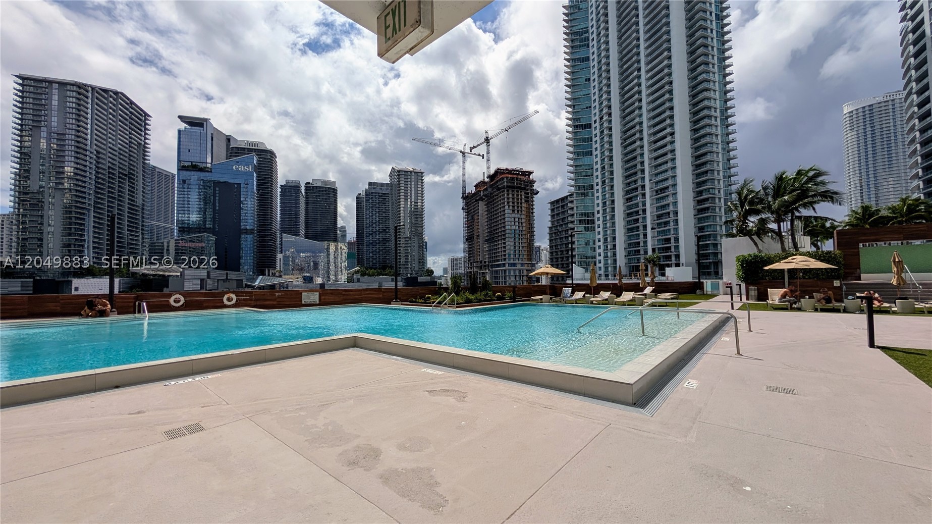 350 S Miami Ave #704, Miami FL 33130