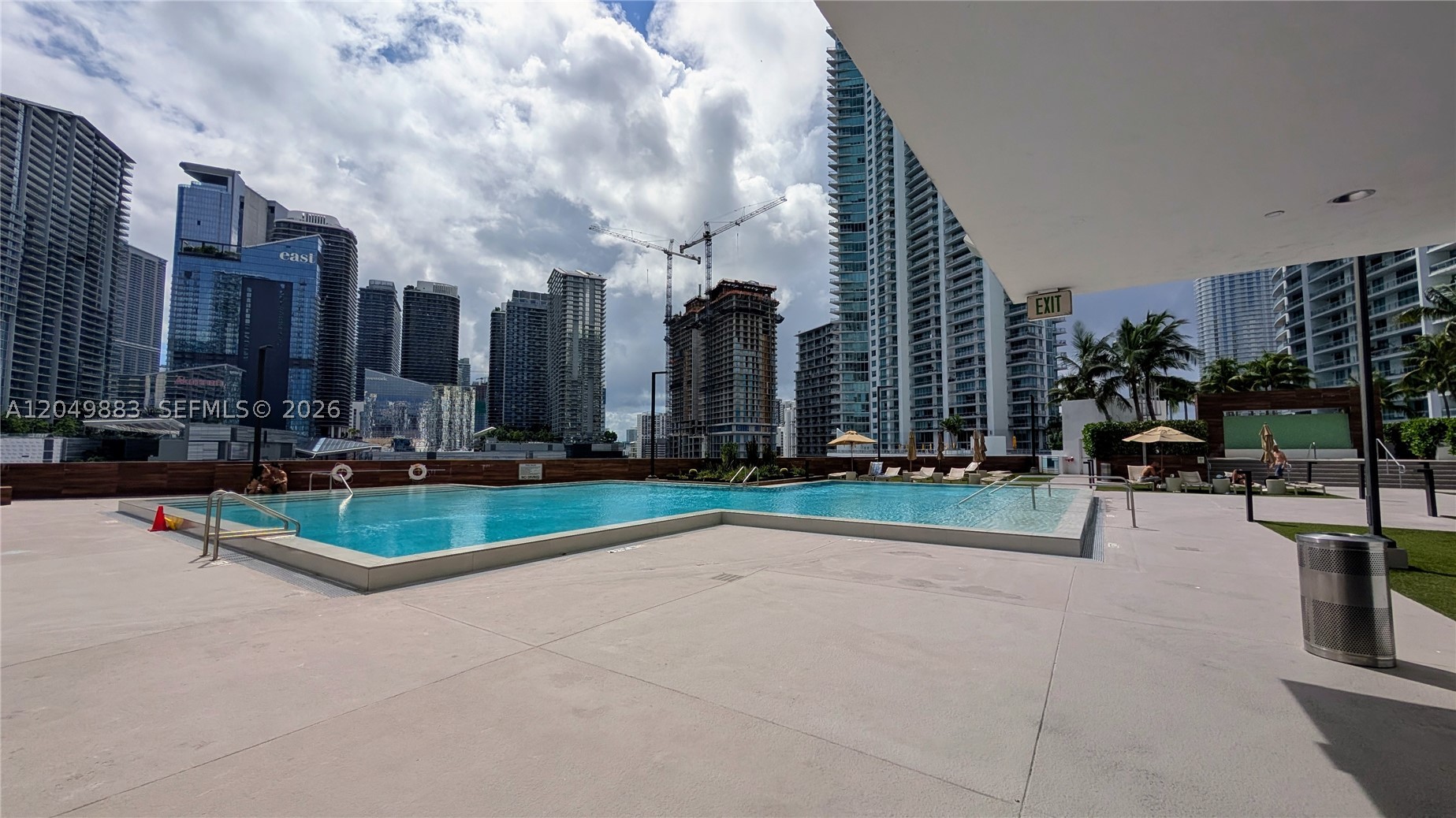 350 S Miami Ave #704, Miami FL 33130