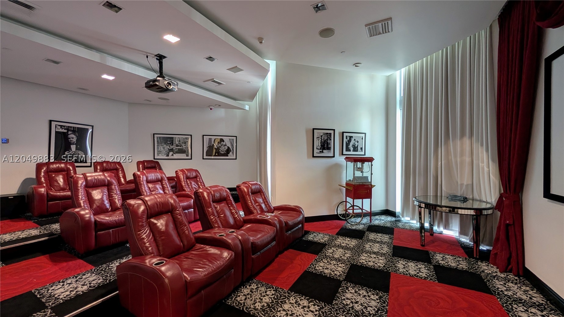 350 S Miami Ave #704, Miami FL 33130