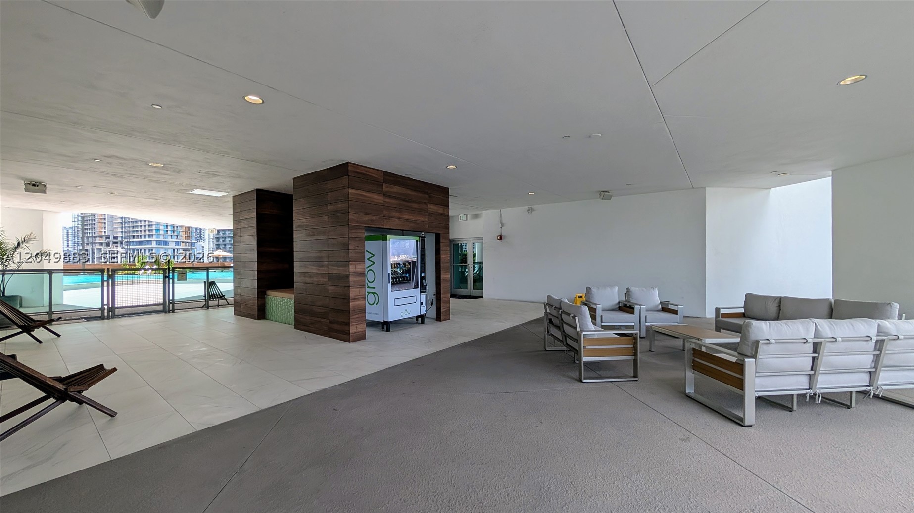 350 S Miami Ave #704, Miami FL 33130