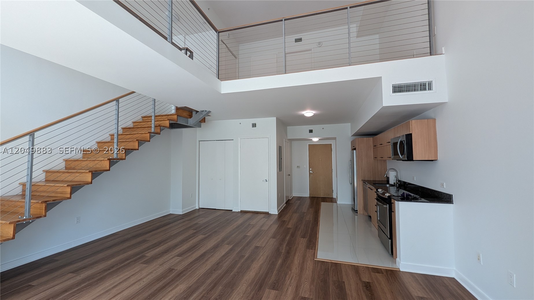 350 S Miami Ave #704, Miami FL 33130