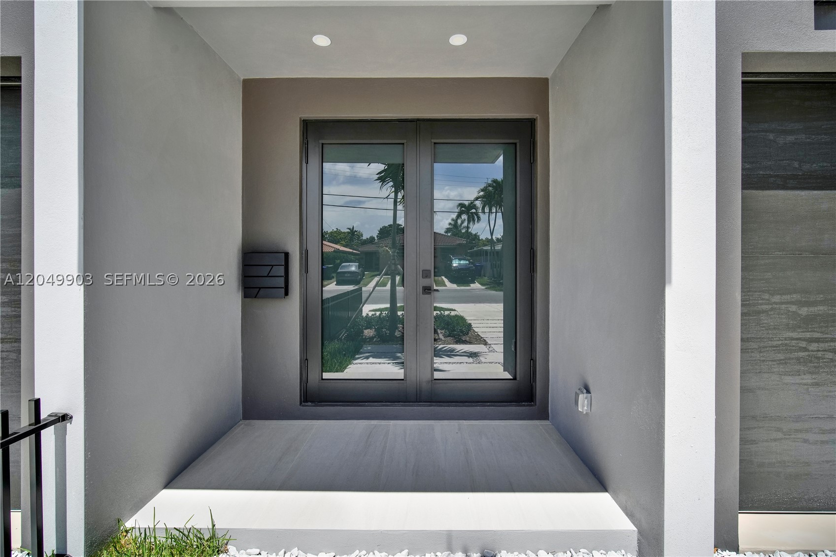 2889 SW 35th Ave #2889, Miami FL 33133
