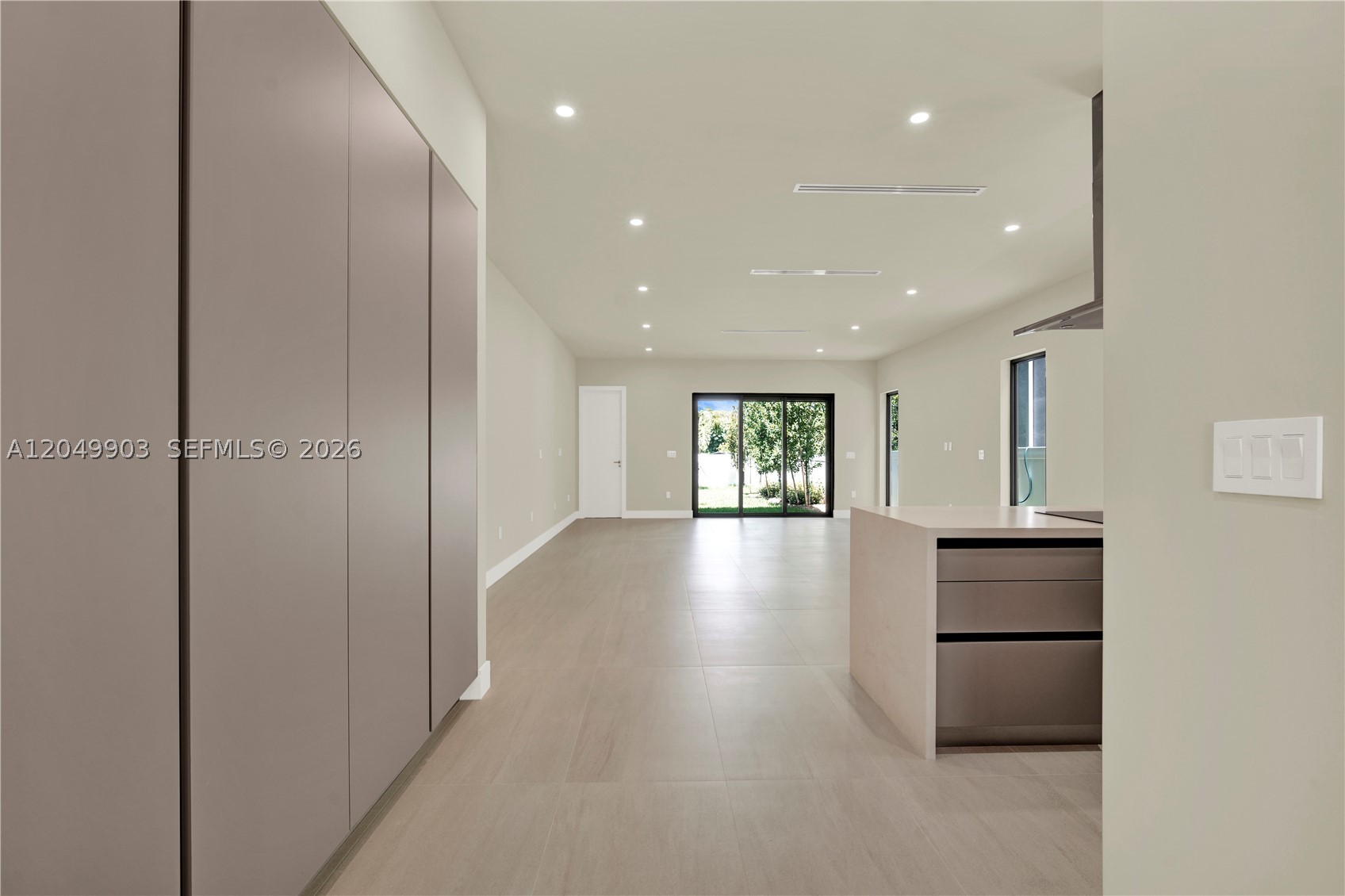 2889 SW 35th Ave #2889, Miami FL 33133