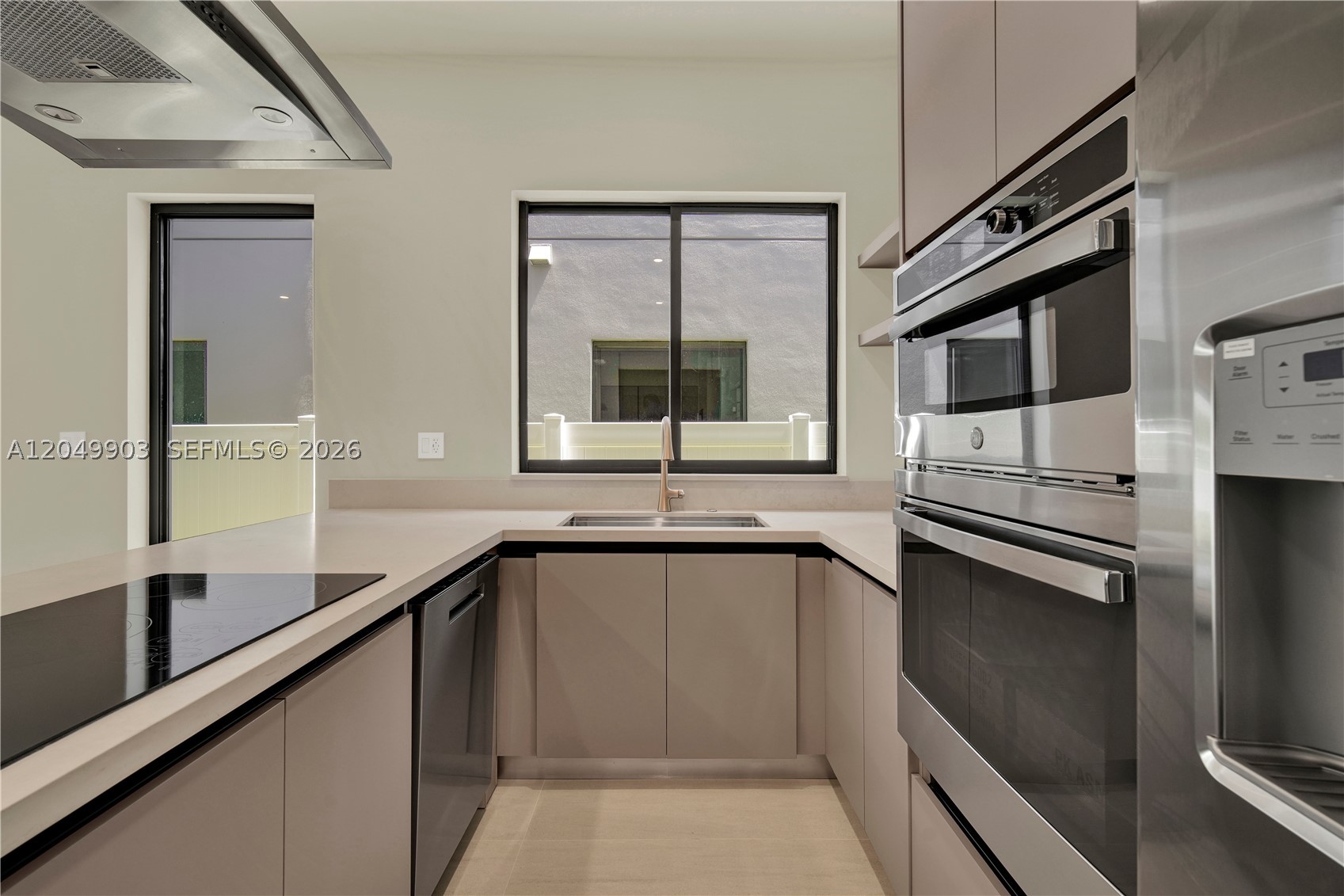 2889 SW 35th Ave #2889, Miami FL 33133
