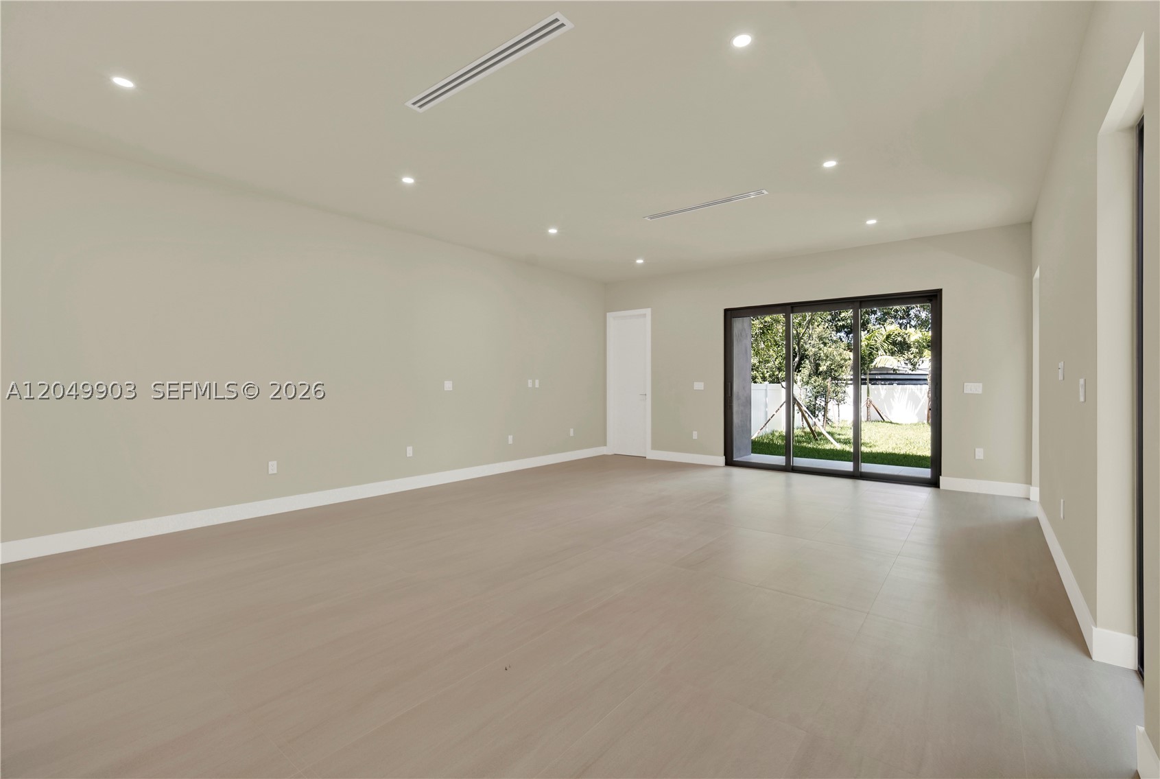 2889 SW 35th Ave #2889, Miami FL 33133
