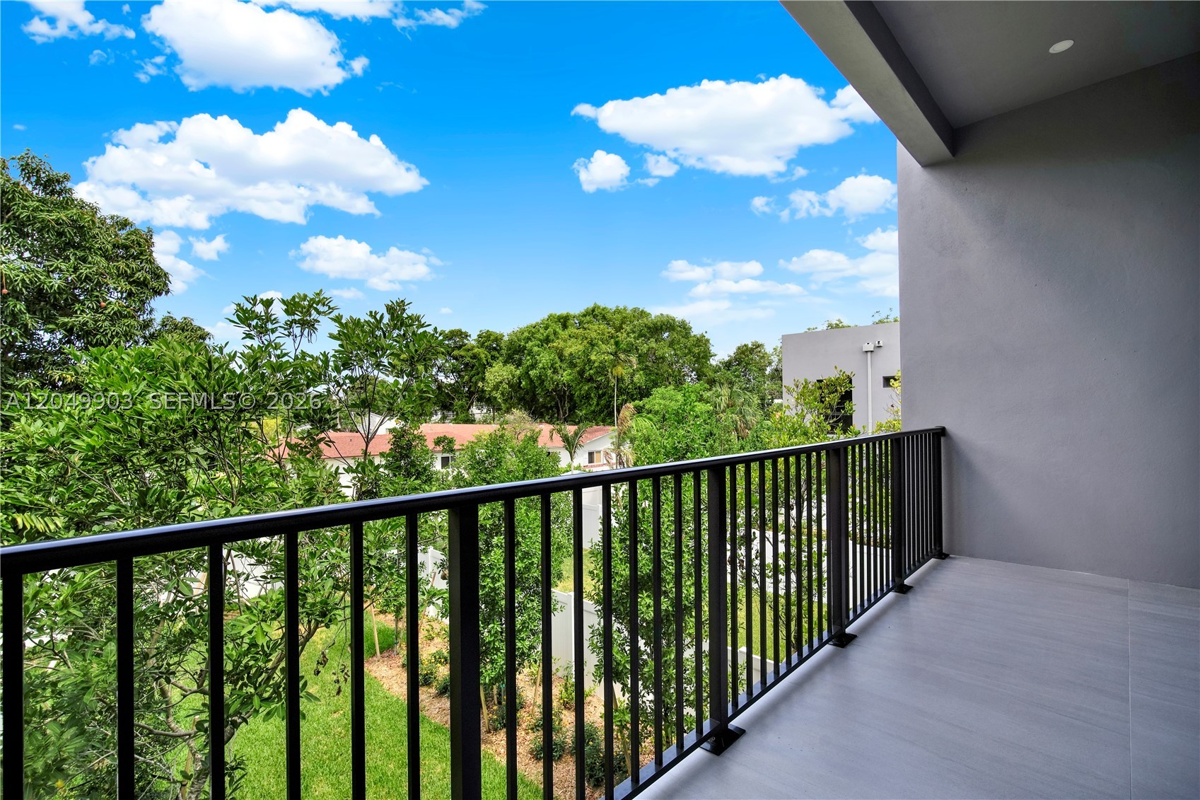 2889 SW 35th Ave #2889, Miami FL 33133
