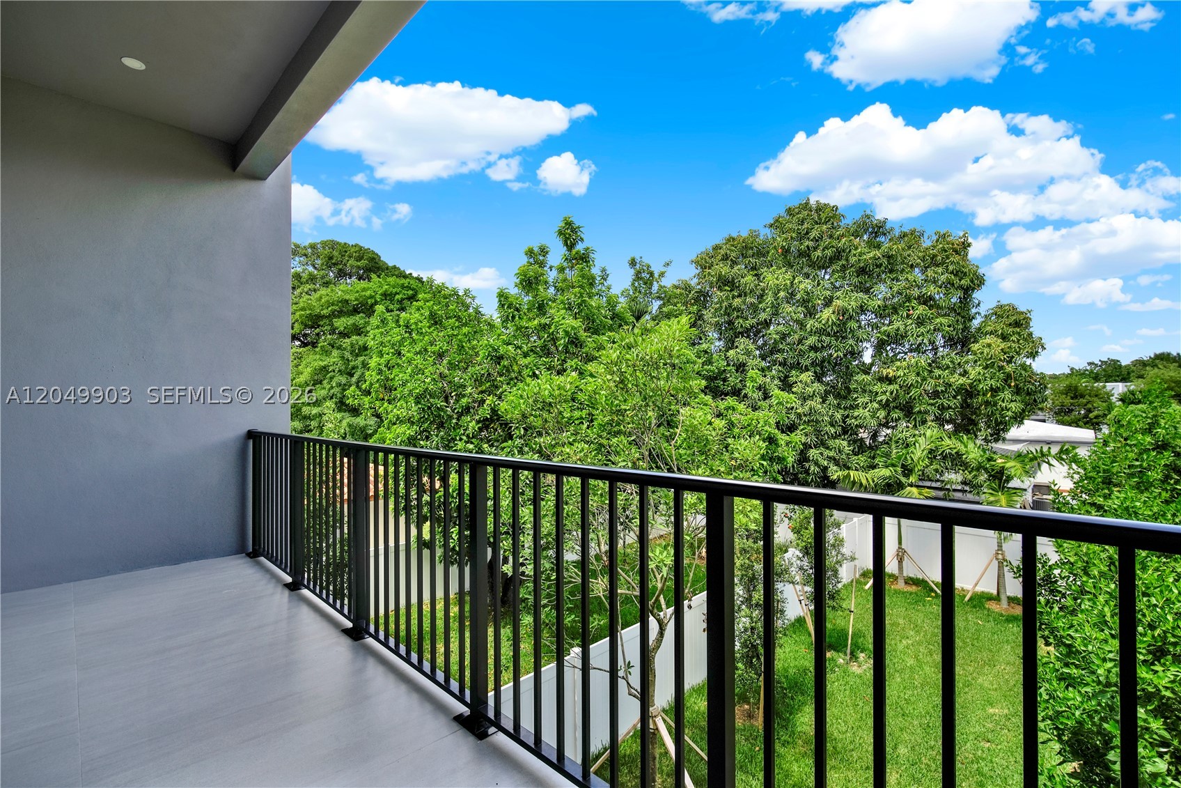 2889 SW 35th Ave #2889, Miami FL 33133