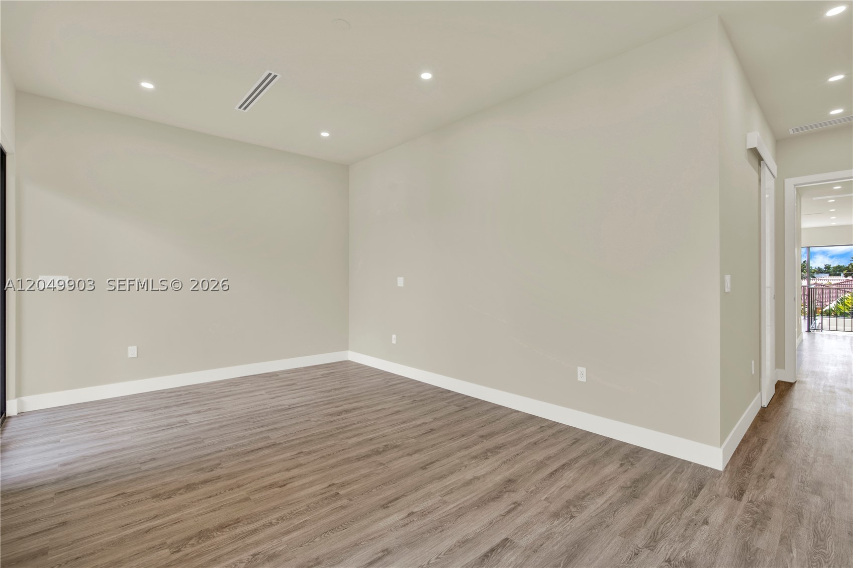 2889 SW 35th Ave #2889, Miami FL 33133