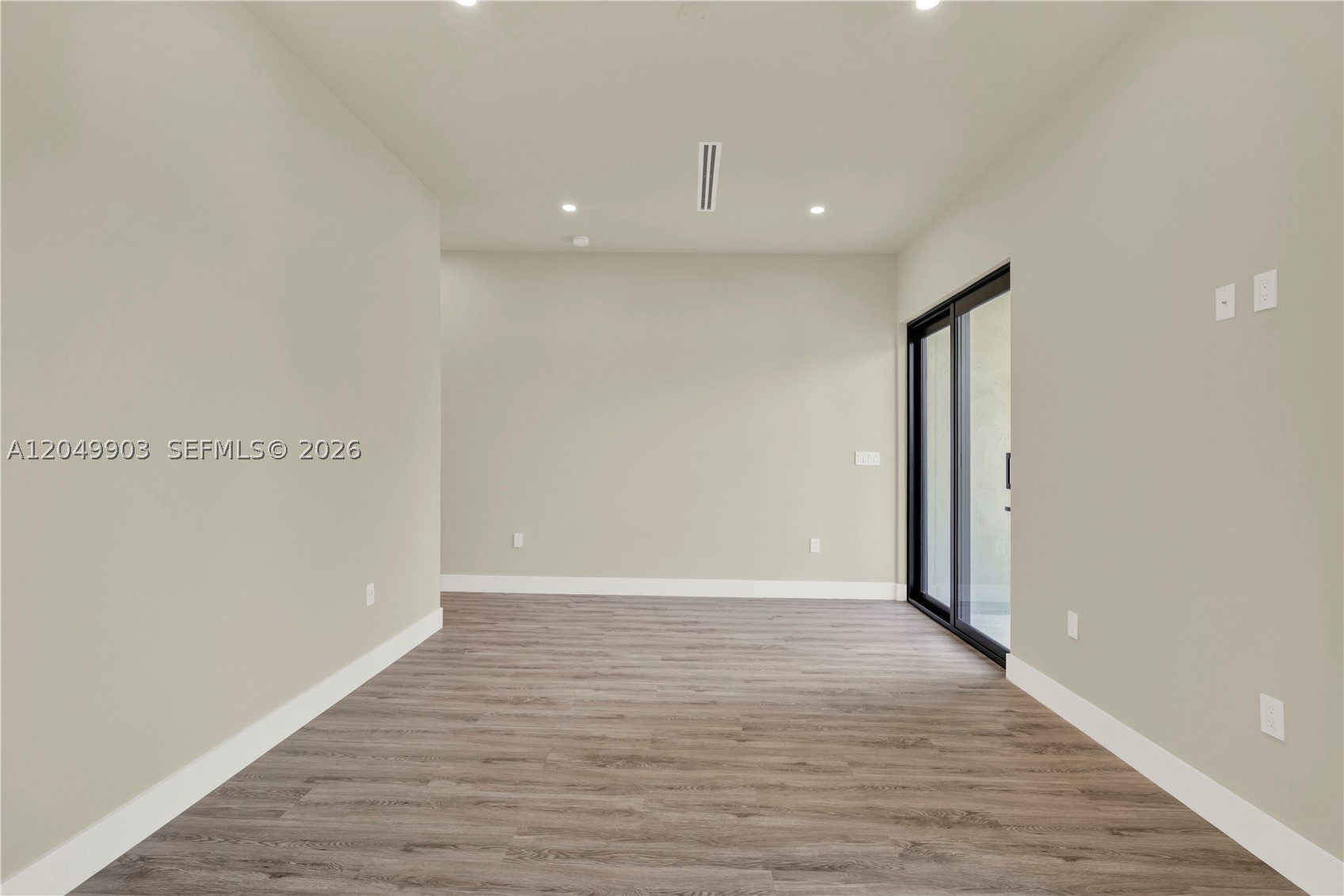 2889 SW 35th Ave #2889, Miami FL 33133