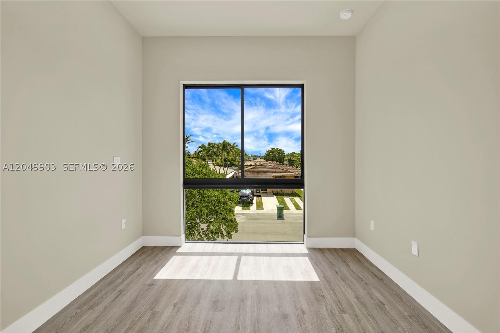 2889 SW 35th Ave #2889, Miami FL 33133