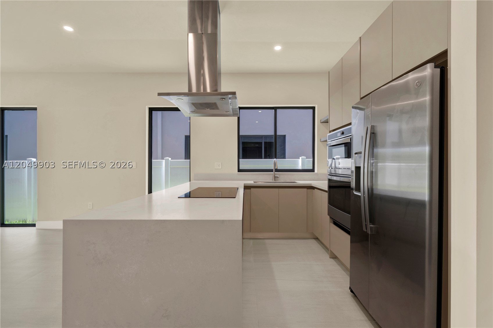 2889 SW 35th Ave #2889, Miami FL 33133