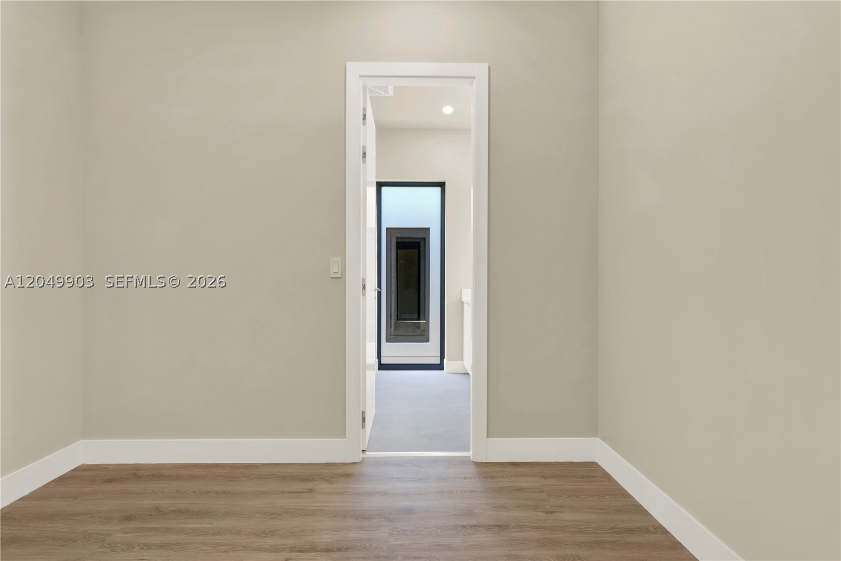 2889 SW 35th Ave #2889, Miami FL 33133