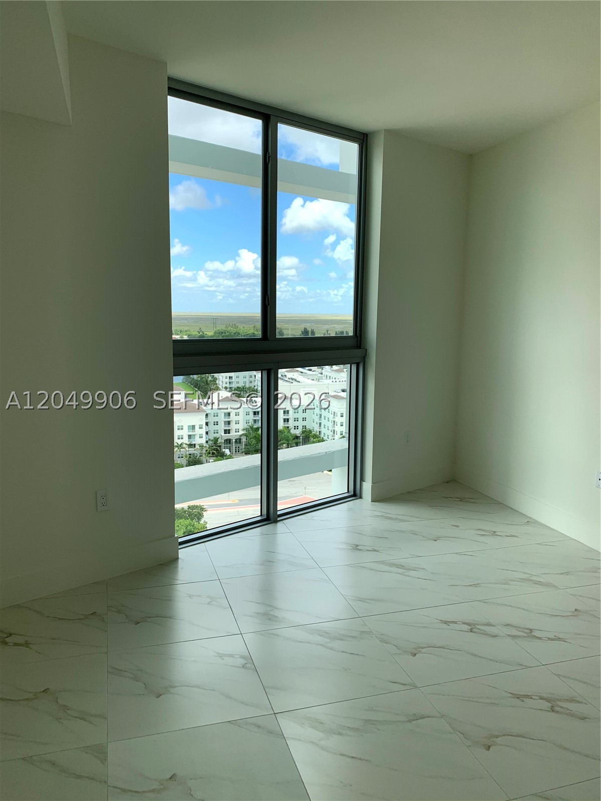 2000 W Metropica Way #1603, Sunrise FL 33323