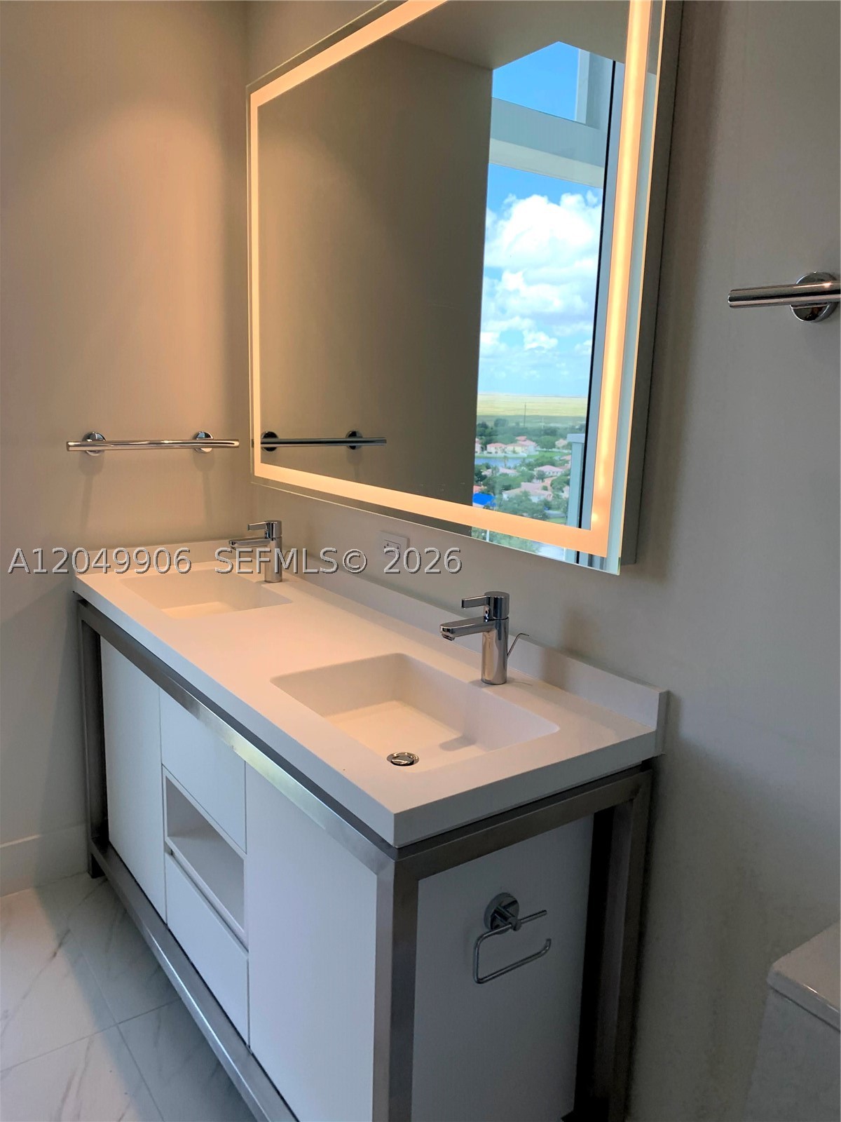 2000 W Metropica Way #1603, Sunrise FL 33323