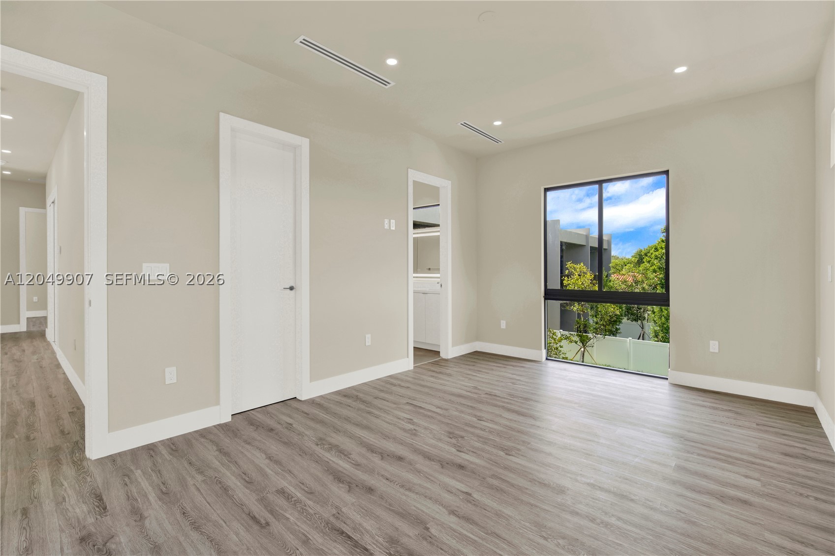 3437 SW 29th St #3437, Miami FL 33133
