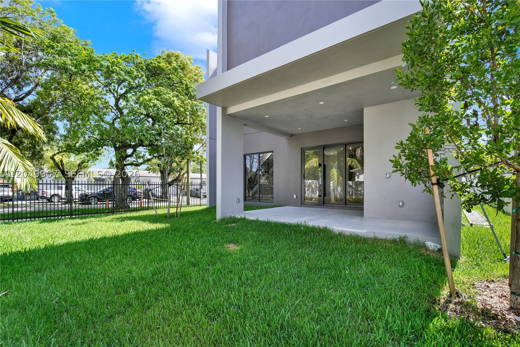 3437 SW 29th St #3437, Miami FL 33133