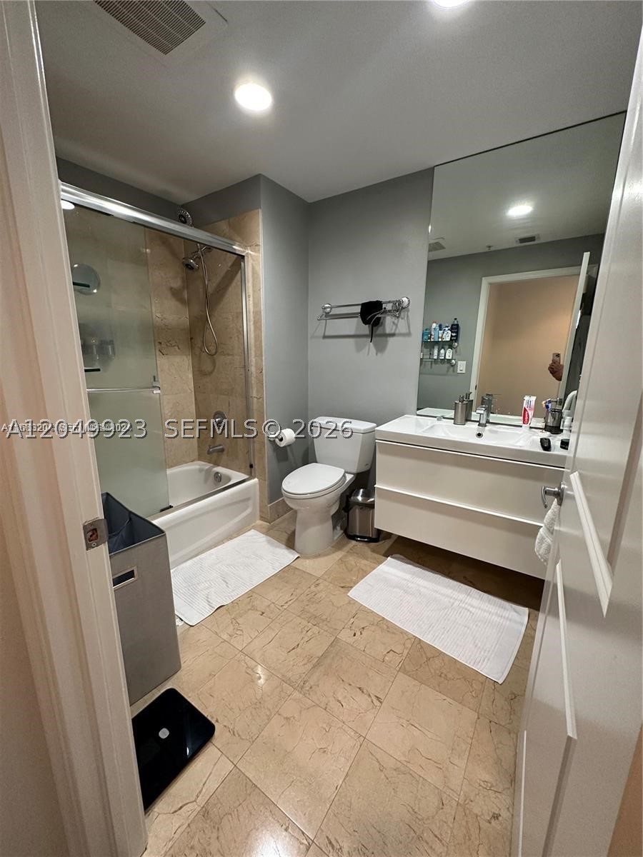 10 Aragon Ave #1113, Coral Gables FL 33134