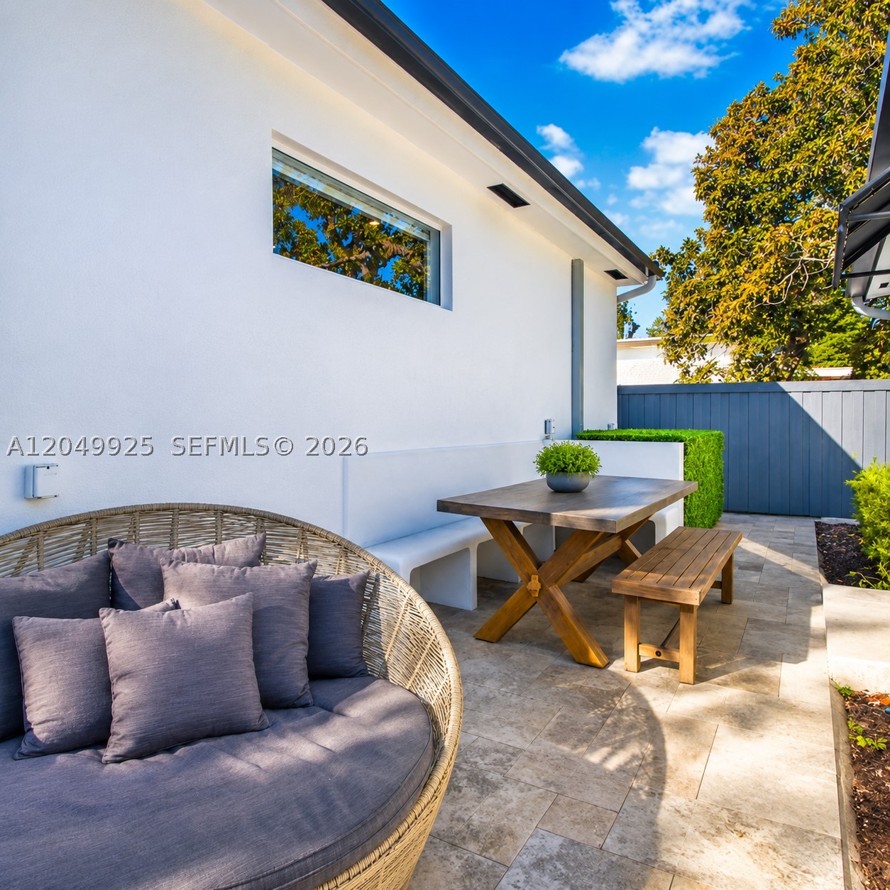 145 NW 40 St, Miami FL 33127
