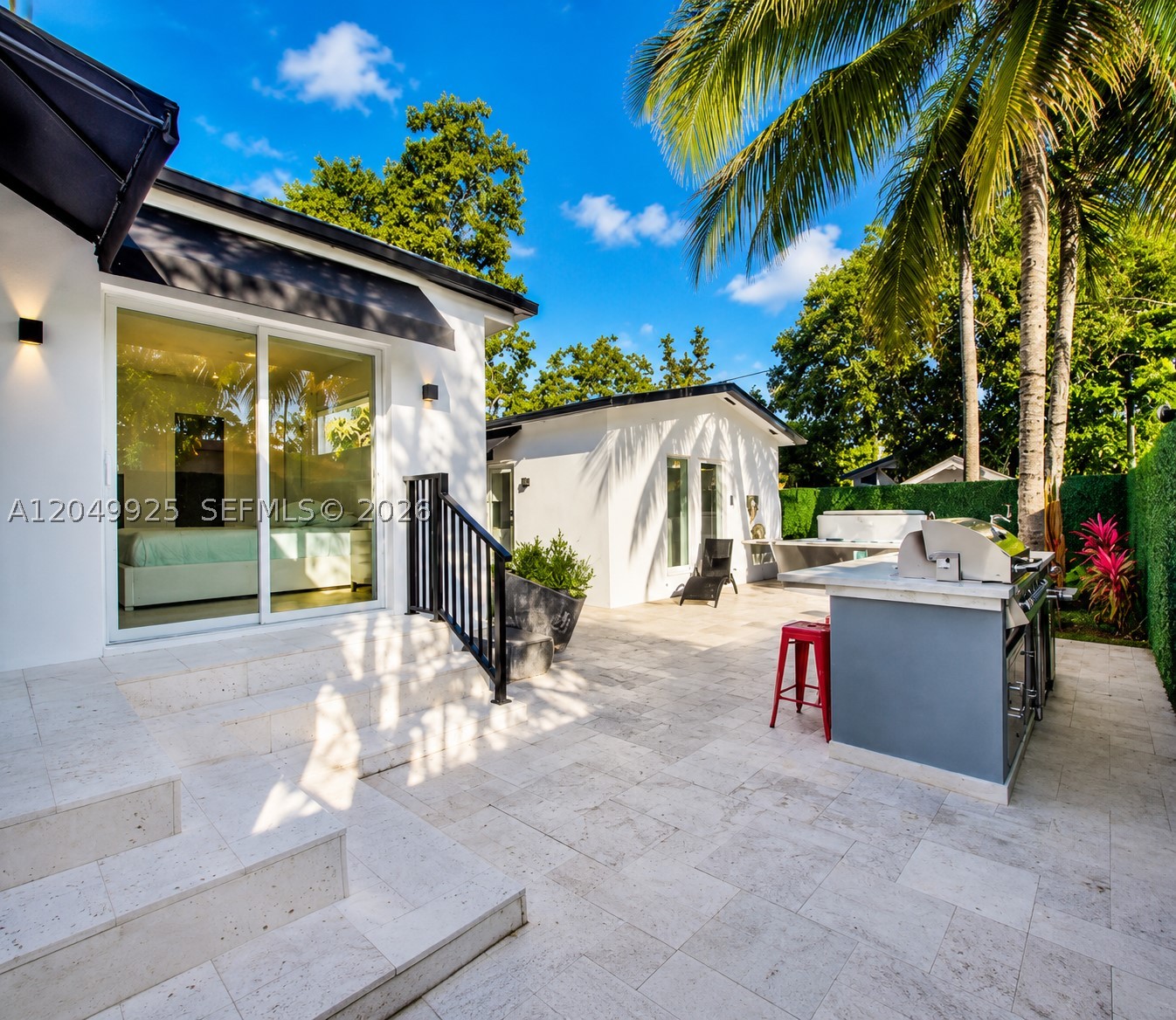 145 NW 40 St, Miami FL 33127