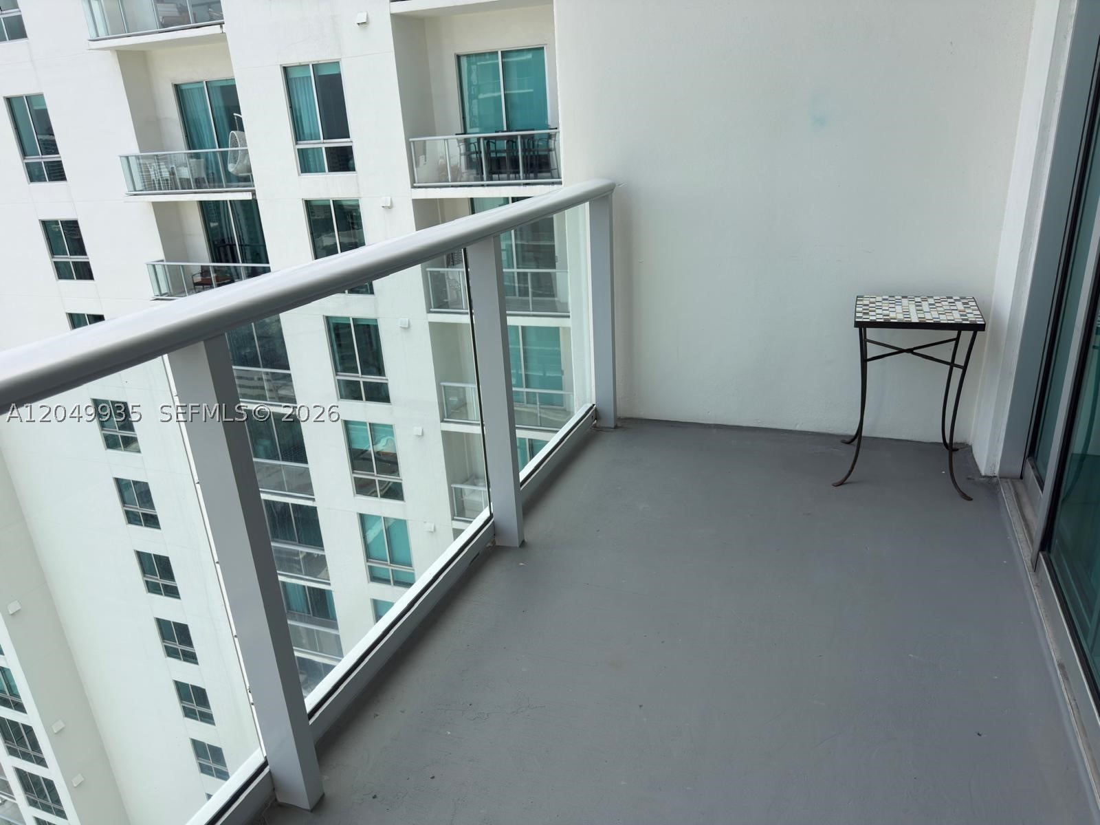 300 S Biscayne Blvd #T-3703, Miami FL 33131