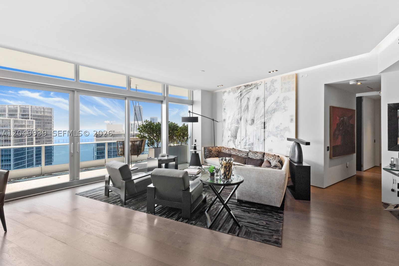 200 Biscayne Boulevard Way #PH-5404, Miami FL 33131
