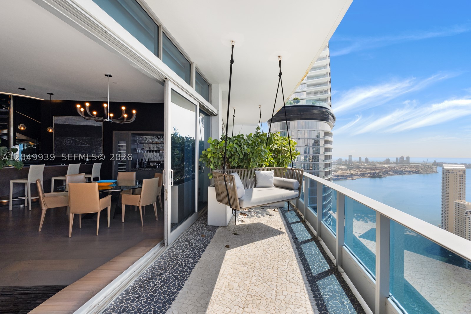200 Biscayne Boulevard Way #PH-5404, Miami FL 33131