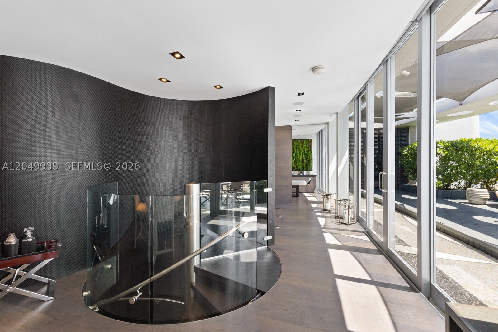 200 Biscayne Boulevard Way #PH-5404, Miami FL 33131