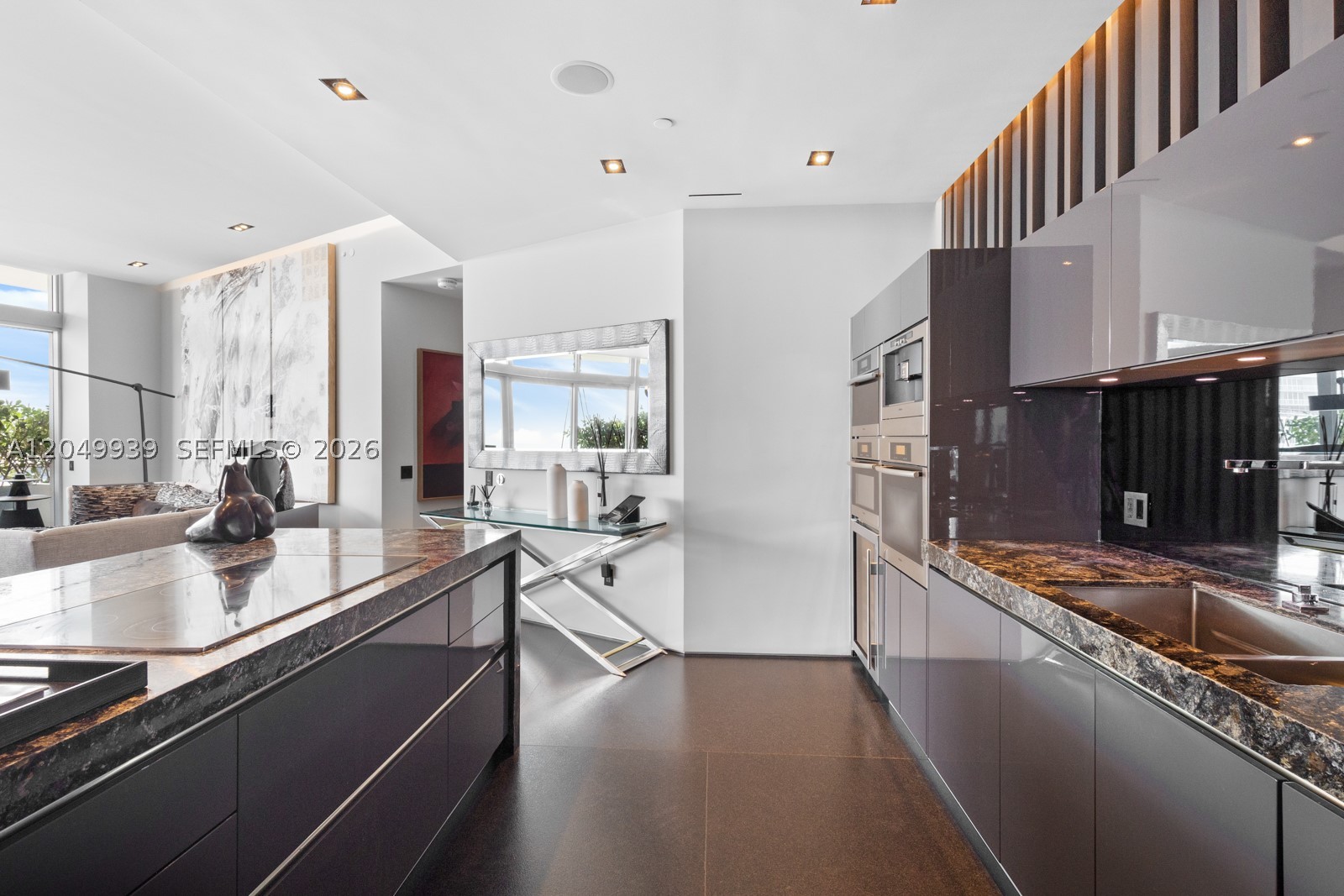 200 Biscayne Boulevard Way #PH-5404, Miami FL 33131