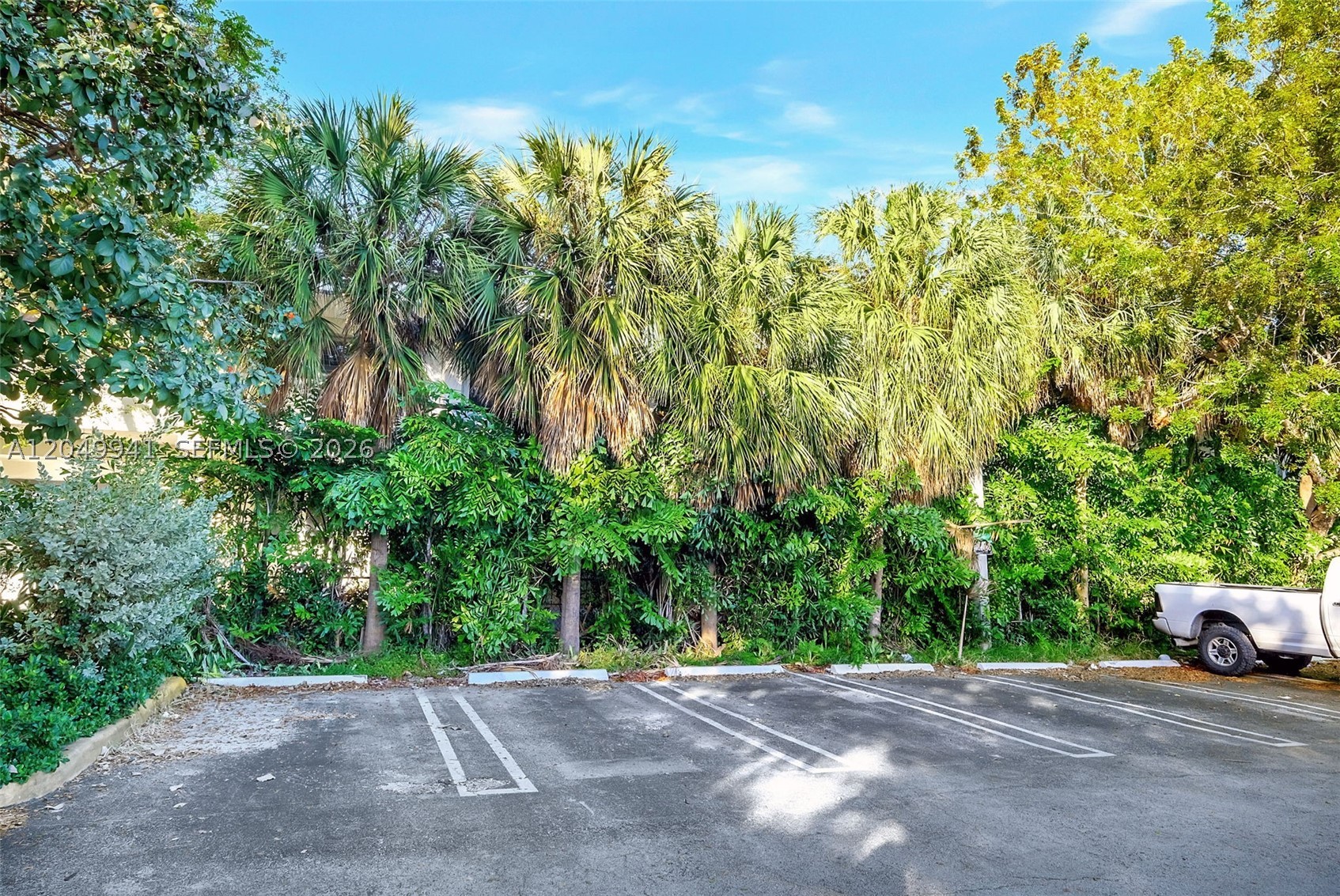 428 Collins Ave #10, Miami Beach FL 33139