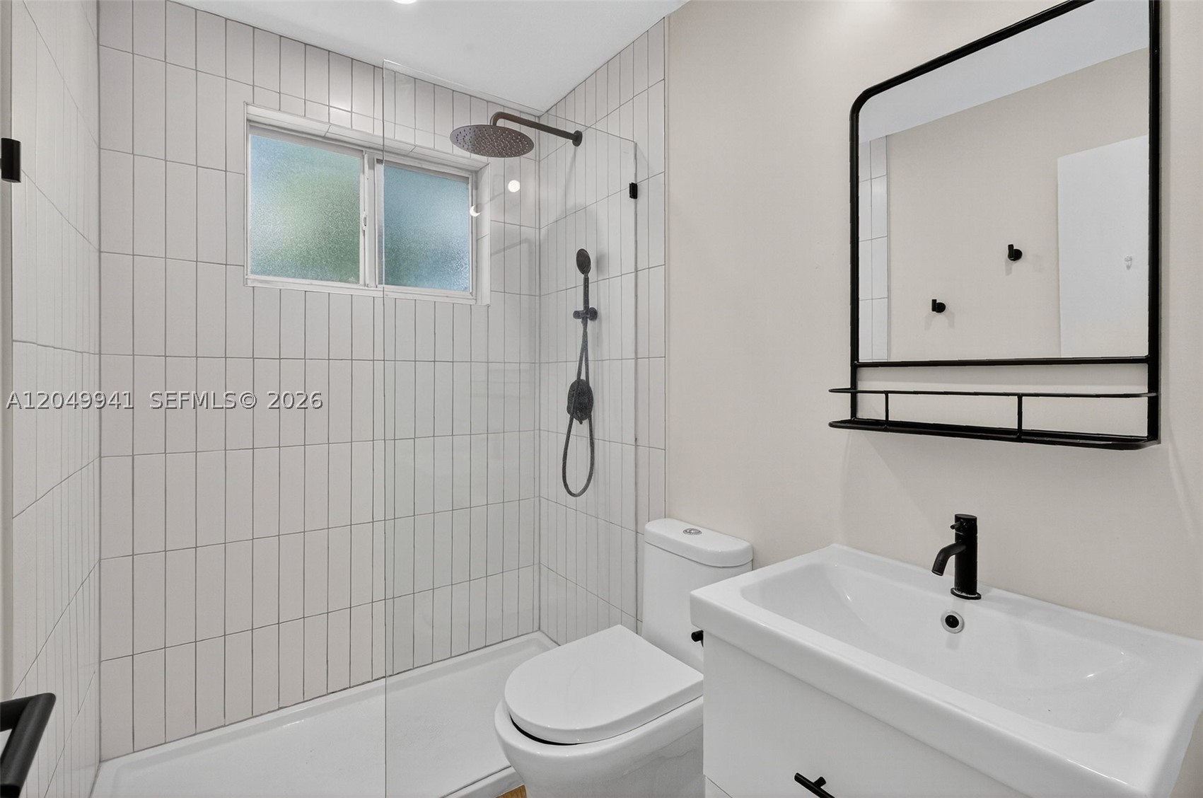 428 Collins Ave #10, Miami Beach FL 33139