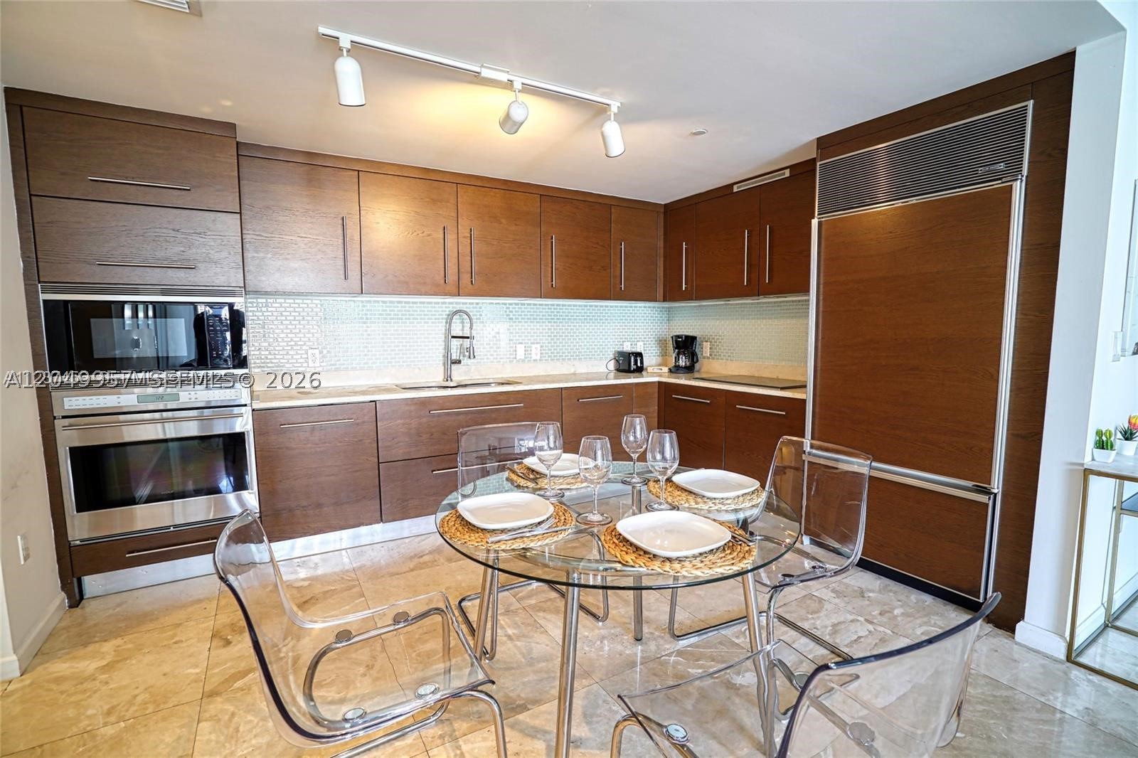 485 Brickell Ave #1701, Miami FL 33131