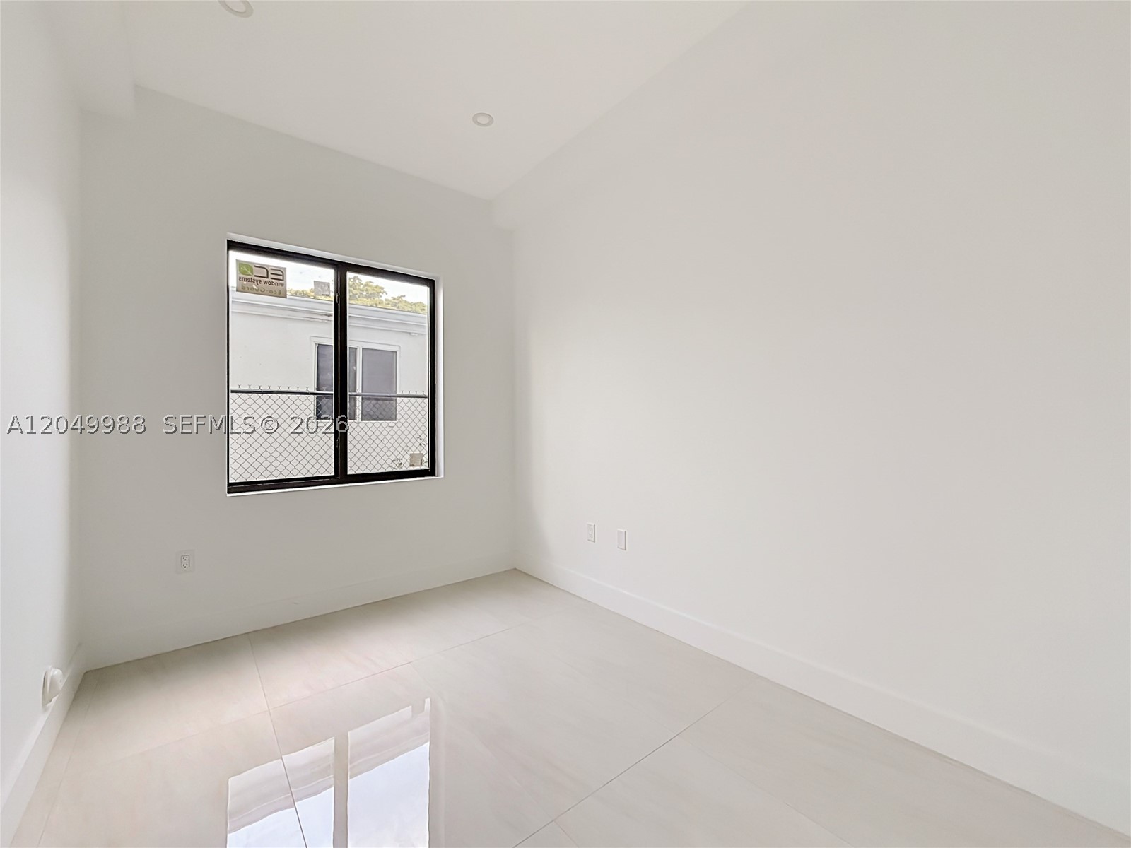 3730 SW 28th St, Miami FL 33134
