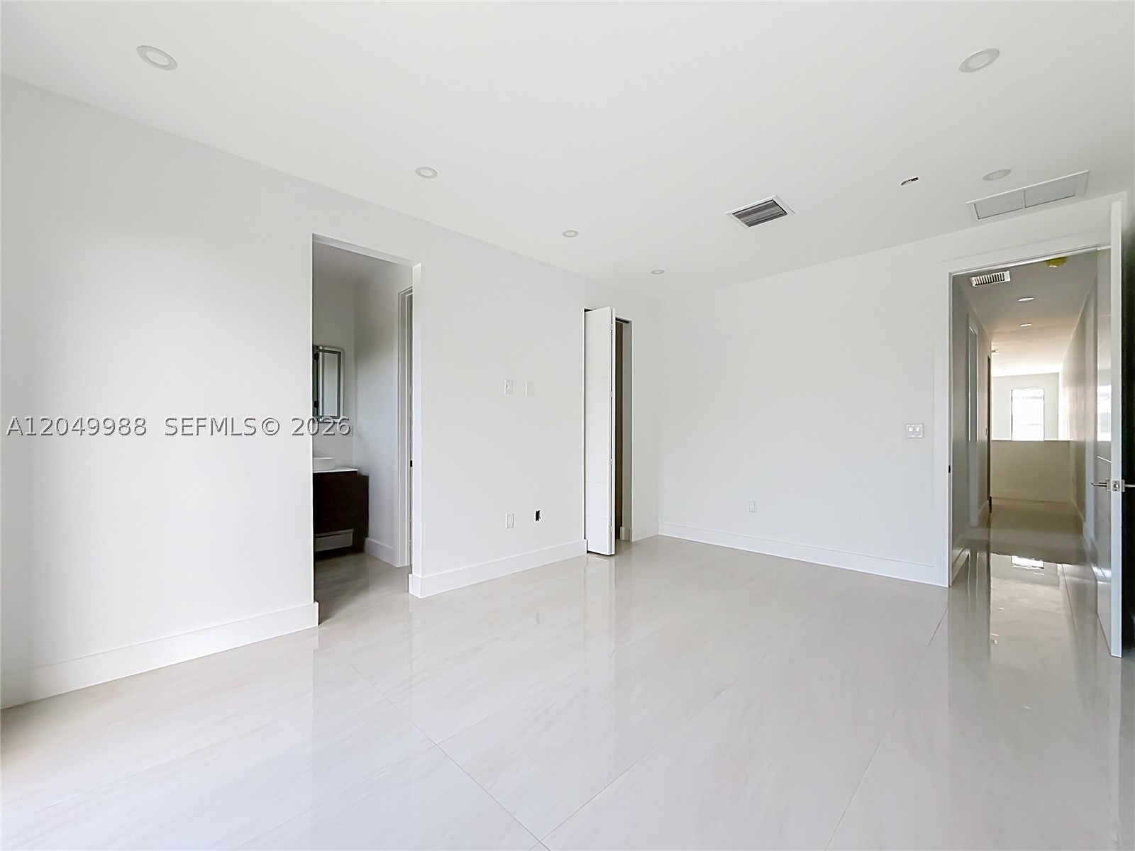 3730 SW 28th St, Miami FL 33134