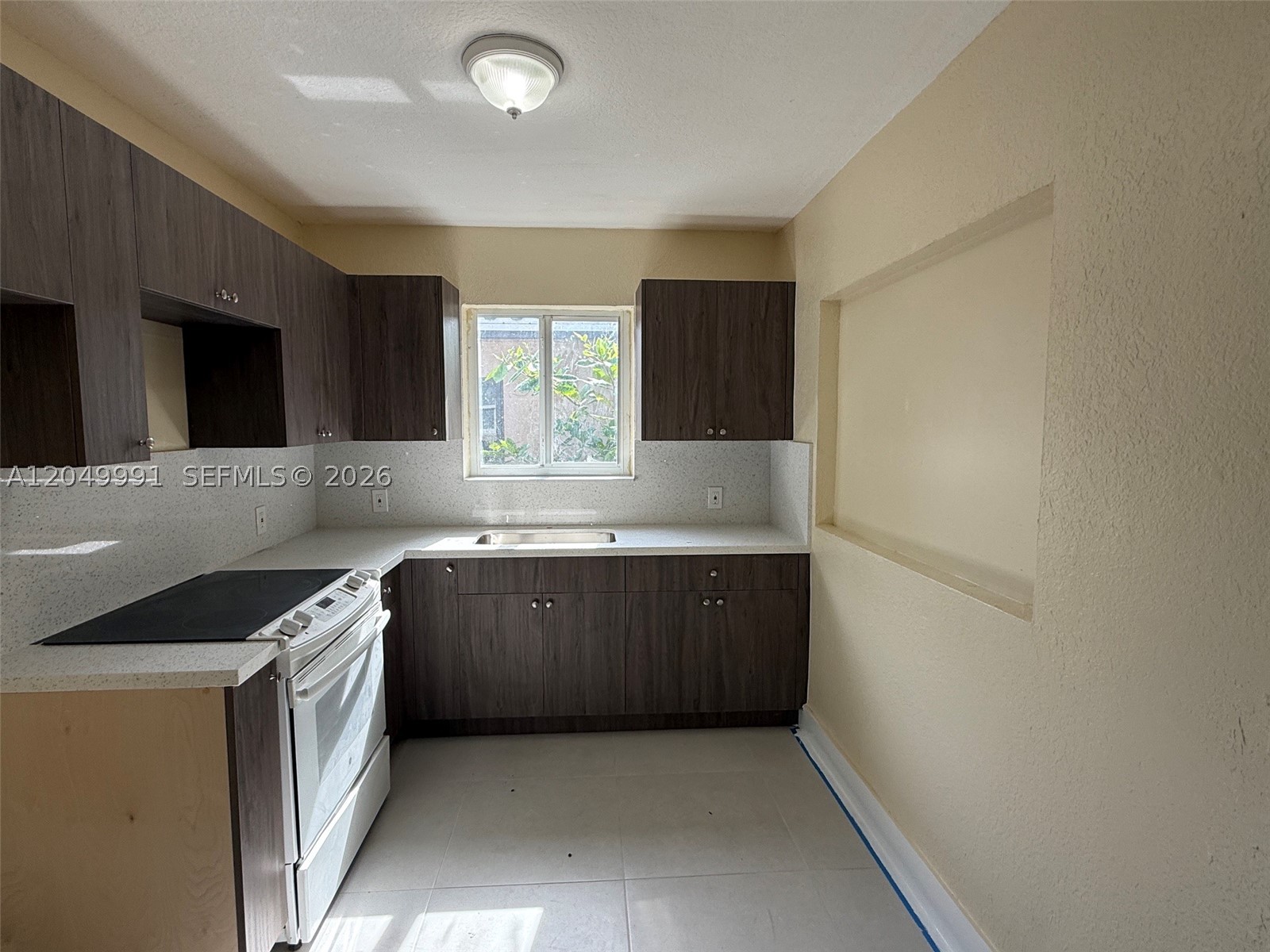 757 NW 47th St, Miami FL 33127