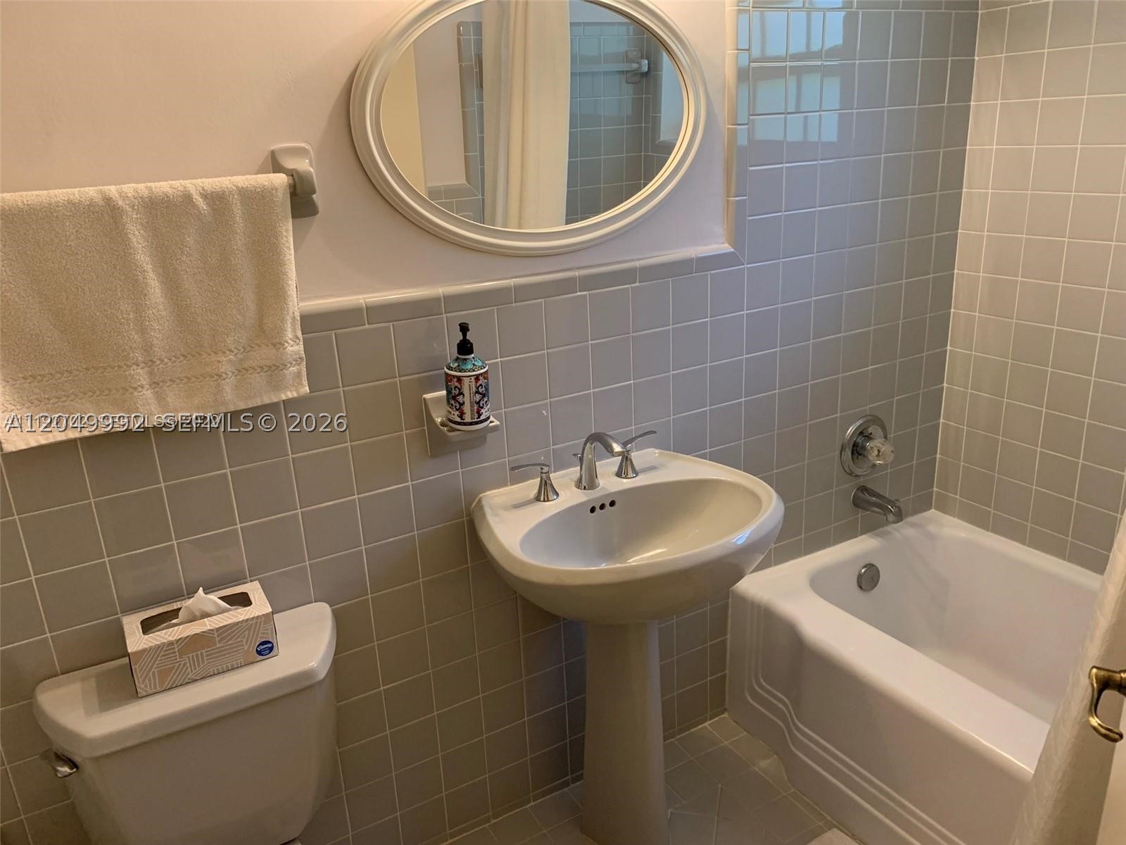 333 NE 102nd St, Miami Shores FL 33138