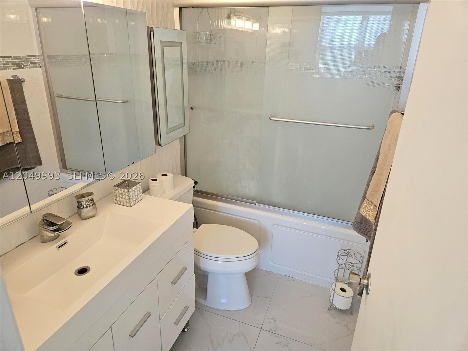 770 Claughton Island Dr #602, Miami FL 33131