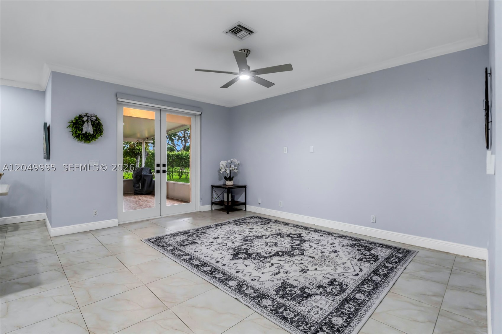 7569 Parkside Ln, Margate FL 33063