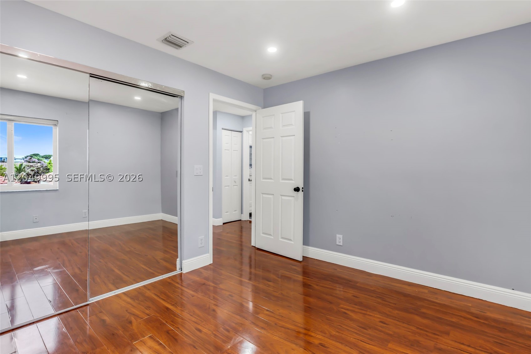 7569 Parkside Ln, Margate FL 33063