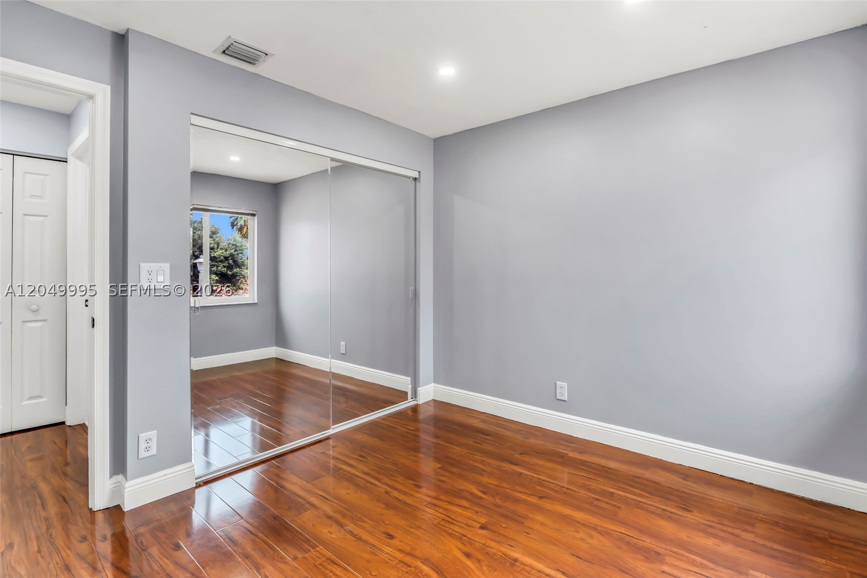 7569 Parkside Ln, Margate FL 33063