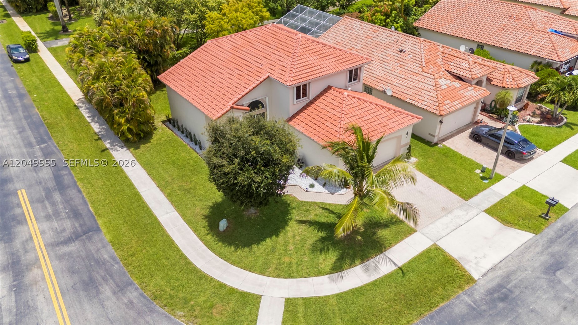 7569 Parkside Ln, Margate FL 33063