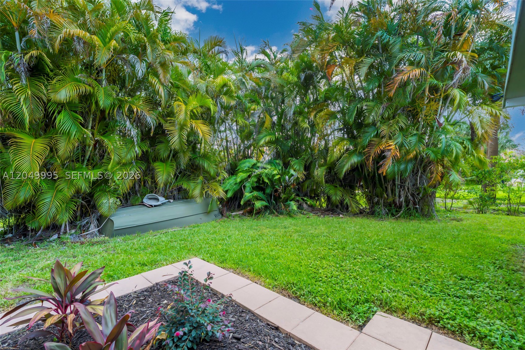 7569 Parkside Ln, Margate FL 33063