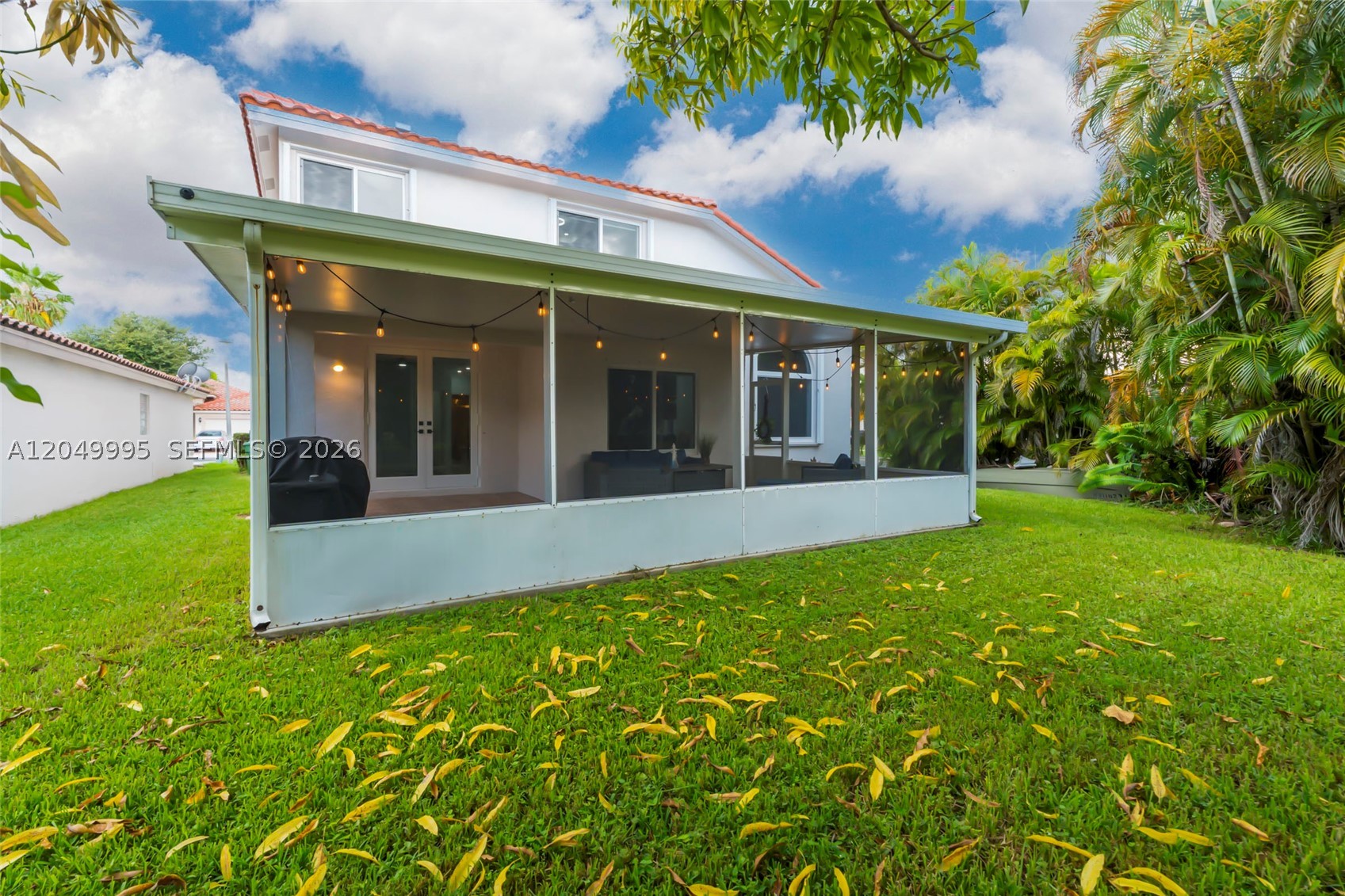 7569 Parkside Ln, Margate FL 33063