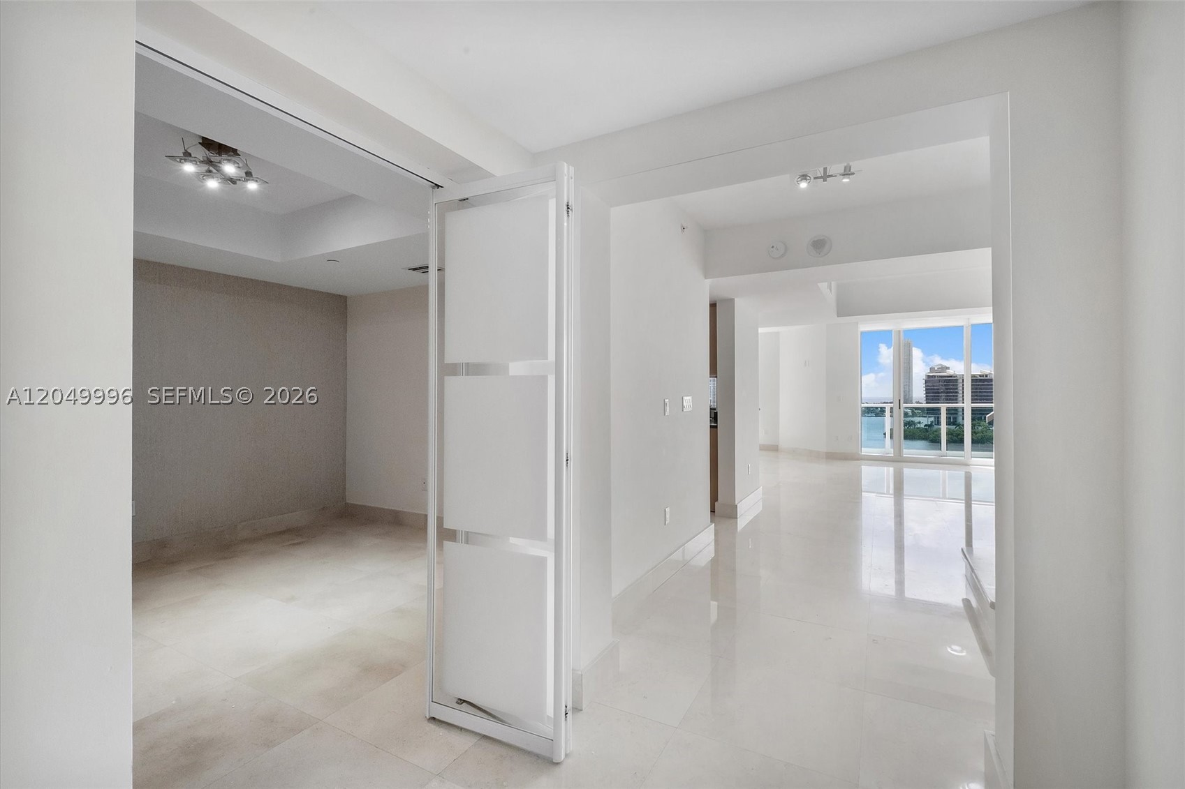3301 NE 183rd St #1402, Aventura FL 33160