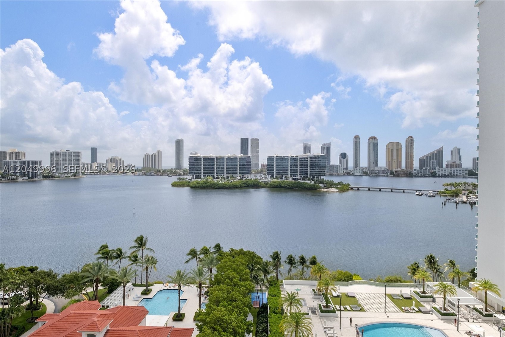 3301 NE 183rd St #1402, Aventura FL 33160