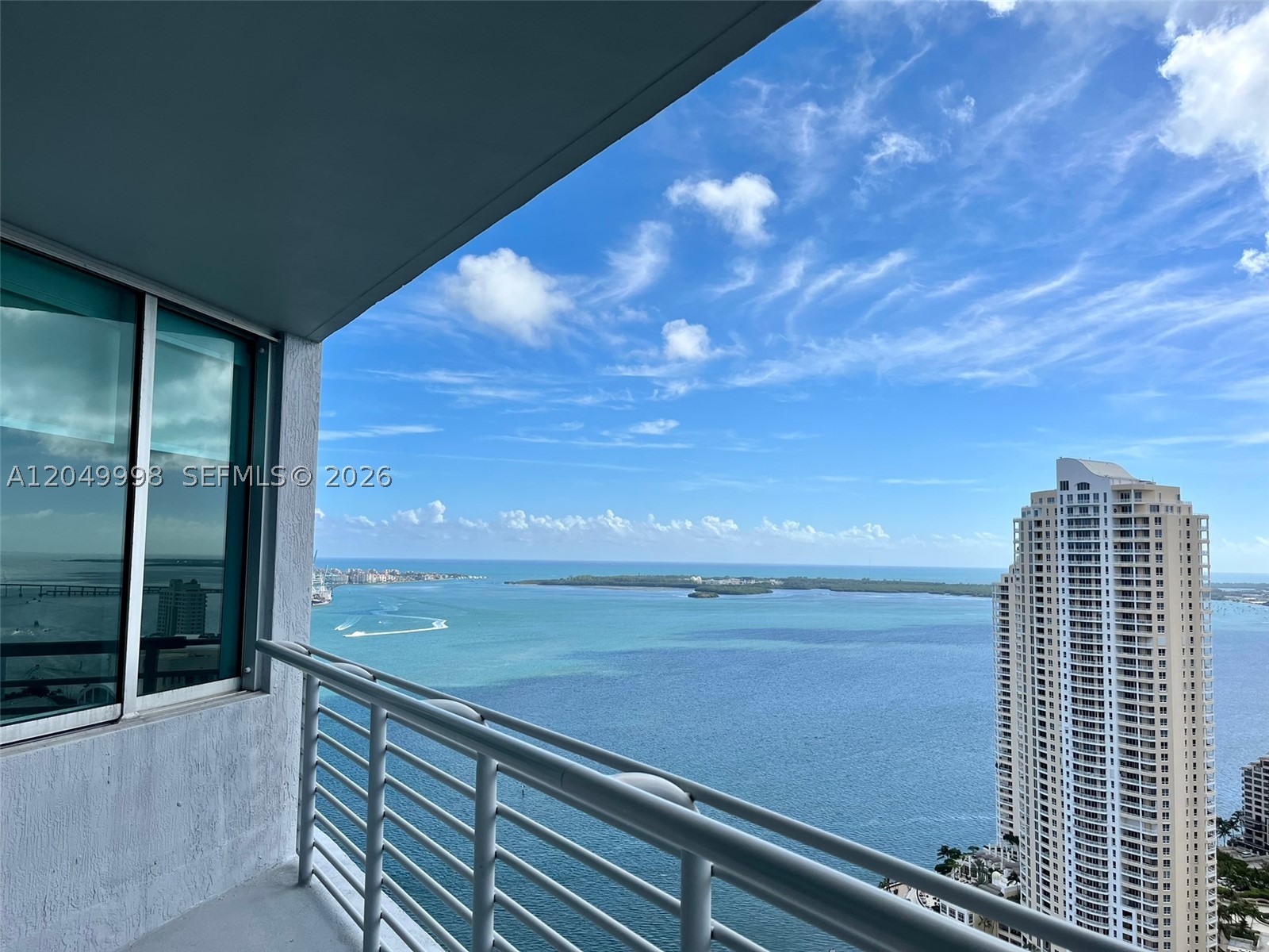 335 S Biscayne Blvd #4207, Miami FL 33131