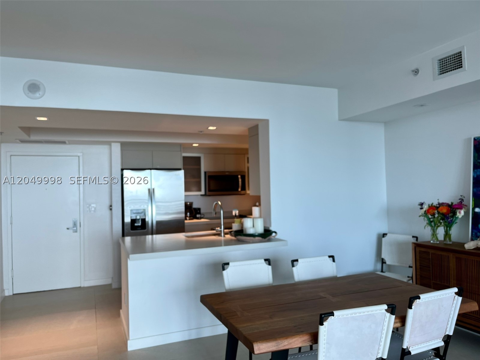 335 S Biscayne Blvd #4207, Miami FL 33131